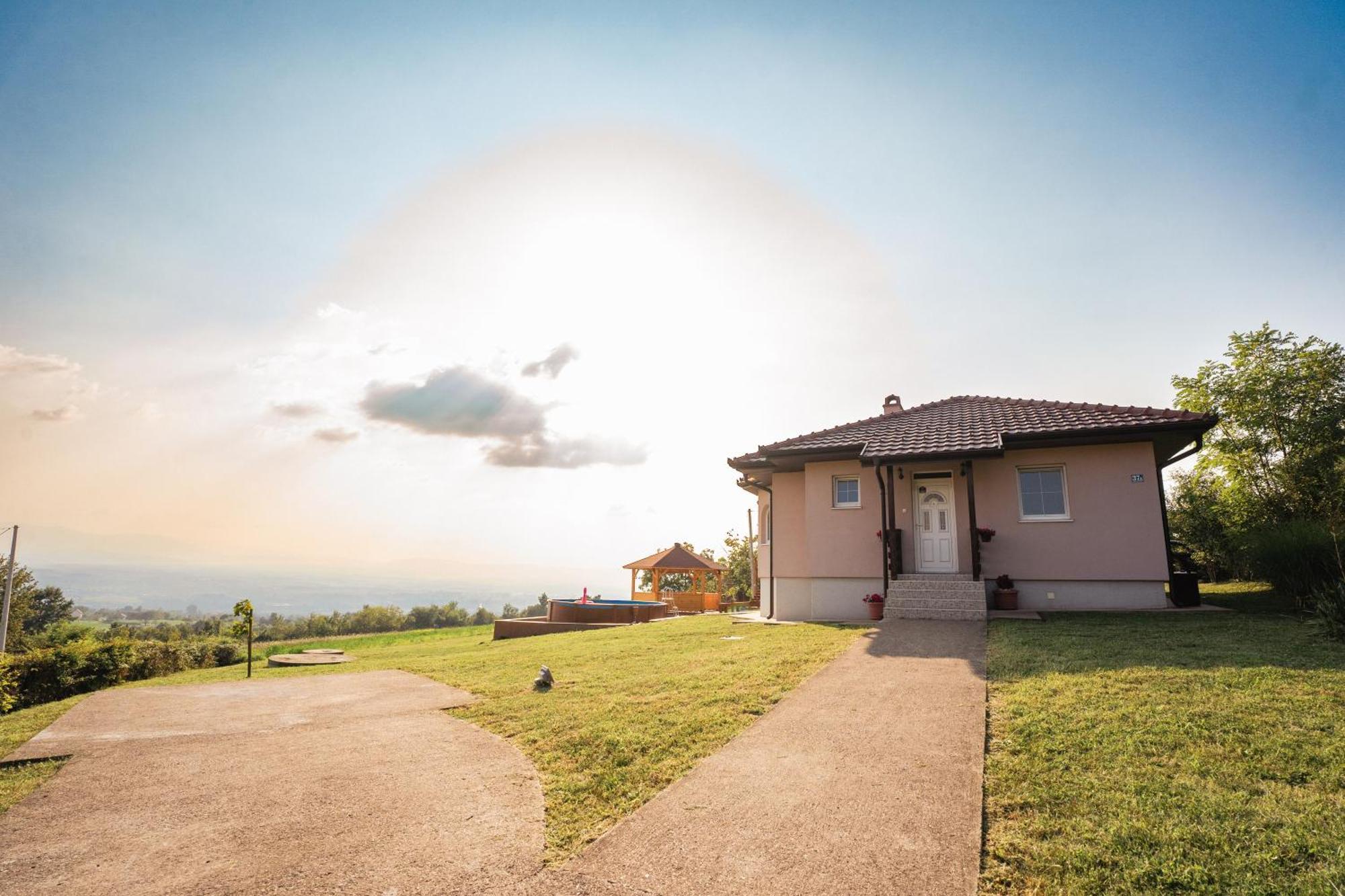 Zlatni Prag - Kraljevo Vila Exterior foto